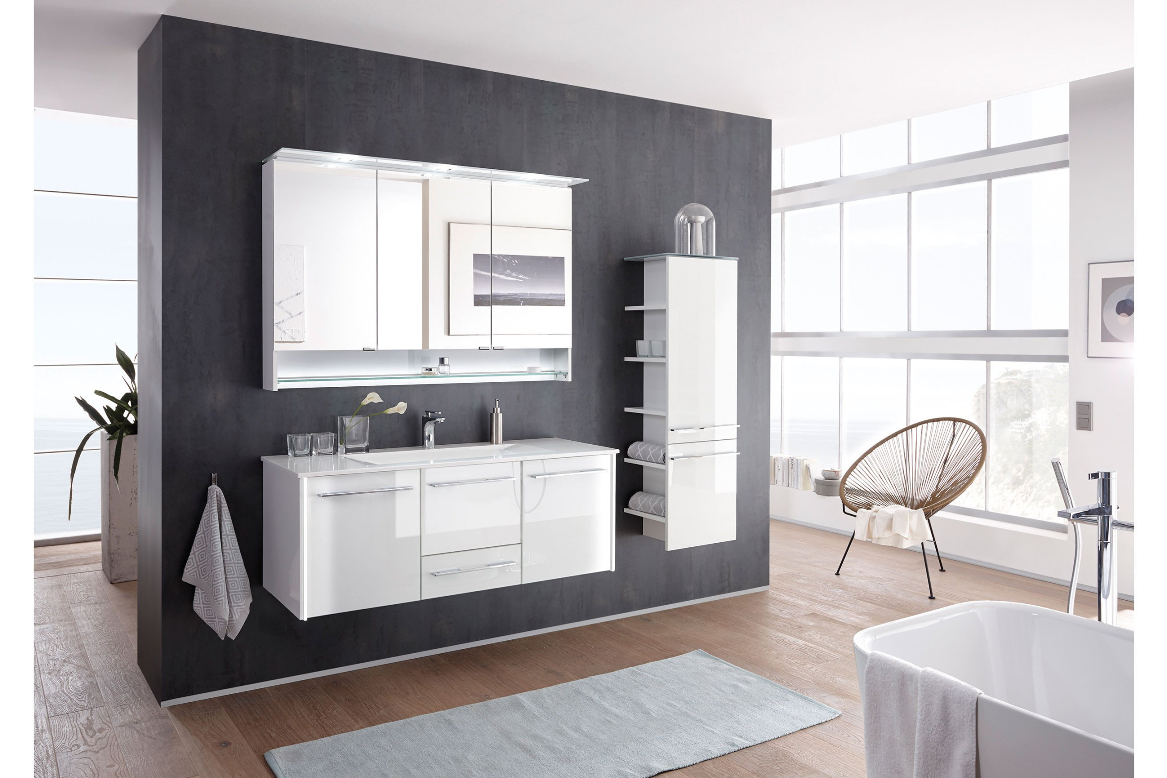 LEONARDO living Badezimmer Bad  Glas optiwhite  Möbel Letz