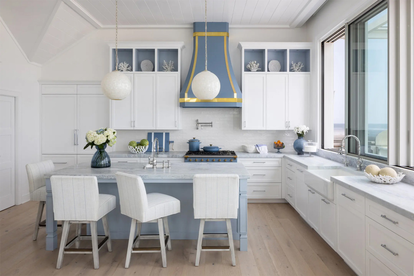 image.title Coastal Kitchen Ideas To Elevate Your Beach Home image