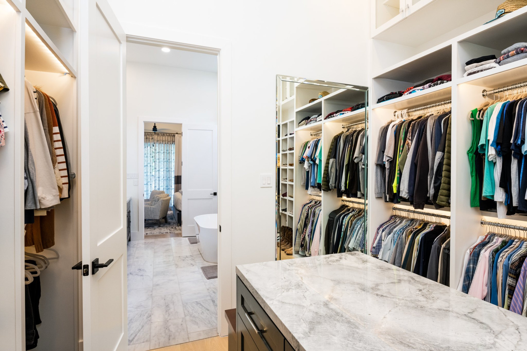 image.title Is a Walk-In Closet Off Your Primary Bath a Bad Idea? — Arieli  image