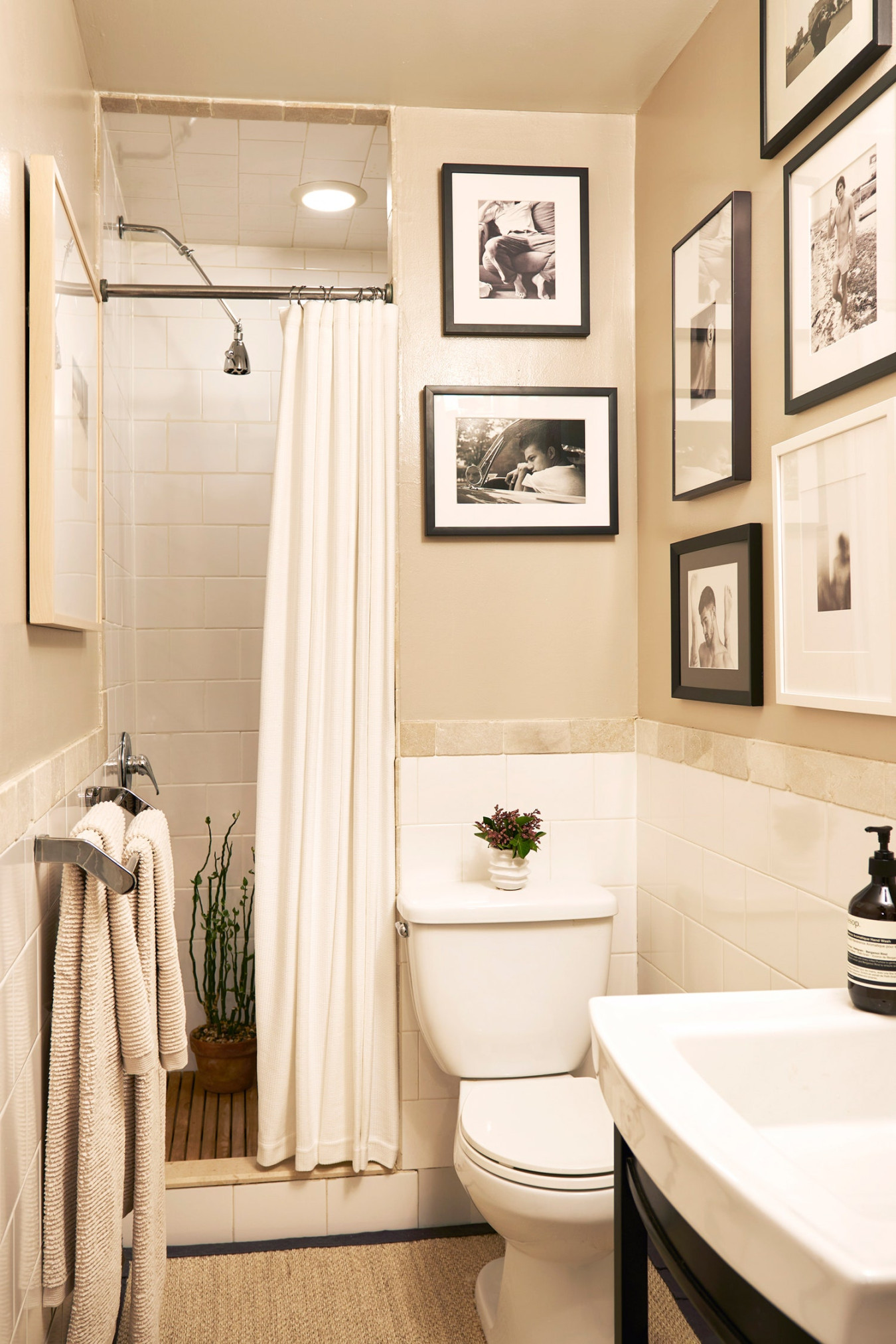 image.title Small Bathroom Ideas to Make Your Bathroom Feel Bigger  image